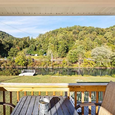 2 Bed 2 Bath Vacation Home In Whittier III Exterior foto