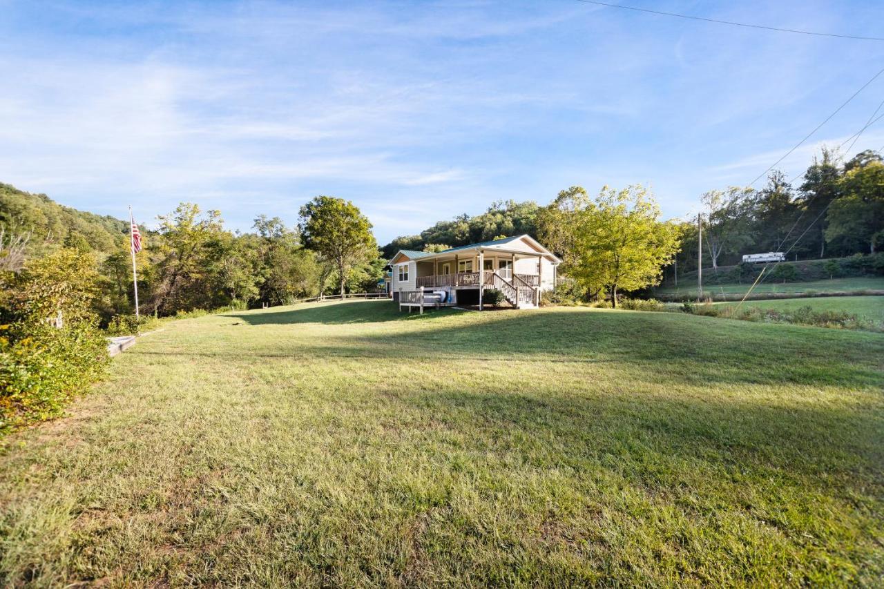 2 Bed 2 Bath Vacation Home In Whittier III Exterior foto